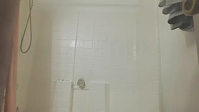 Yankeedave420 online show from October 23, 2025, 8:46 am