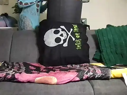 Snapshot of choco_petite chatting on January 9, 2025, 6:06 am choco petite online show from January 9, 2025, 6:06 am