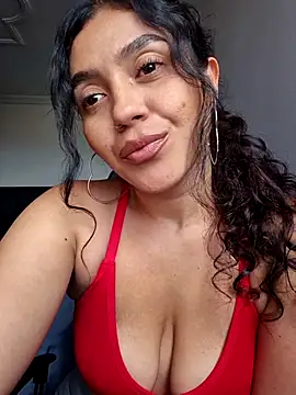 ivanataylor1 online show from July 28, 2026, 7:15 pm