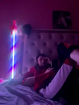 Flossy Vettie online show from November 30, 2025, 6:34 pm