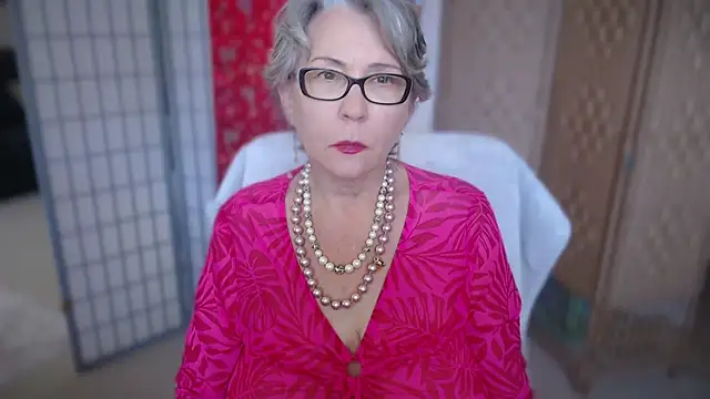 petradaniels online show from July 14, 2026, 8:58 pm