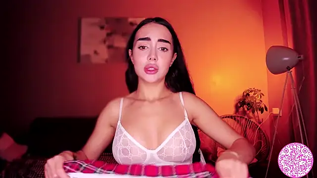 Snapshot of Lil_Gabby chatting on January 6, 2025, 3:31 am Lil Gabby online show from January 6, 2025, 3:31 am