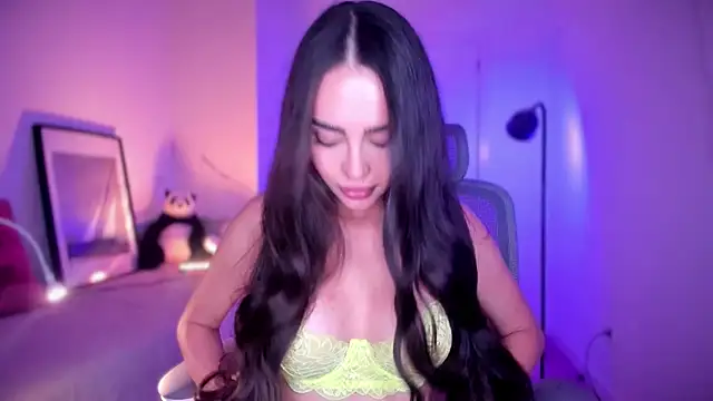 Snapshot of Lil_Gabby chatting on November 8, 2025, 7:45 pm Lil Gabby online show from November 8, 2025, 7:45 pm