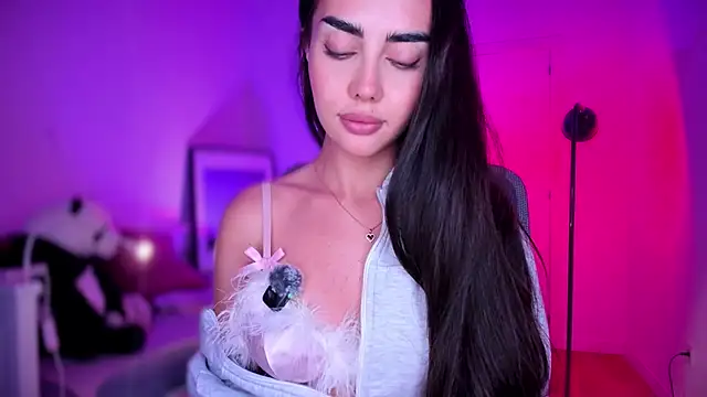 Snapshot of Lil_Gabby chatting on November 21, 2025, 7:56 pm Lil Gabby online show from November 21, 2025, 7:56 pm