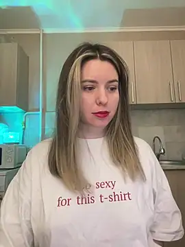 Snapshot of NastyushaaLove chatting on February 4, 2025, 5:12 pm NastyushaaLove online show from February 4, 2025, 5:12 pm