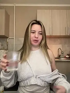 Snapshot of NastyushaaLove chatting on February 22, 2025, 8:31 pm NastyushaaLove online show from February 22, 2025, 8:31 pm