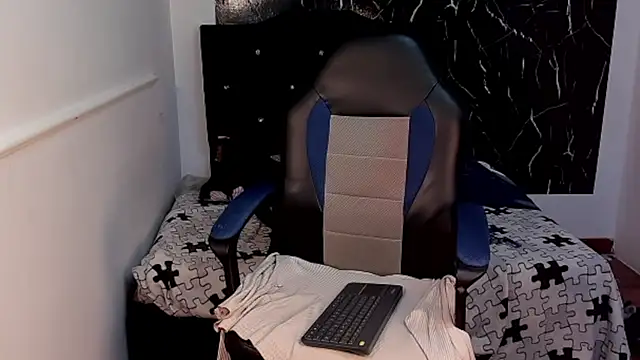 Snapshot of Lu_doll chatting on November 3, 2025, 9:32 am Lu doll online show from November 3, 2025, 9:32 am