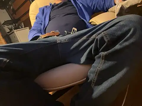 translove online show from November 1, 2025, 8:55 pm