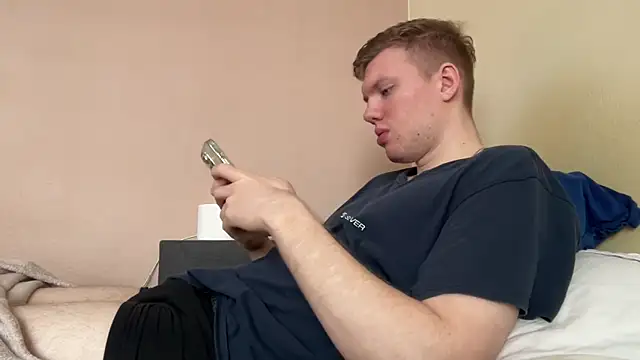 Snapshot of sexybooii6968 chatting on January 7, 2026, 9:34 am sexybooii6968 online show from January 7, 2026, 9:34 am