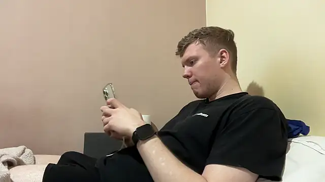 Snapshot of sexybooii6968 chatting on January 10, 2026, 2:52 pm sexybooii6968 online show from January 10, 2026, 2:52 pm