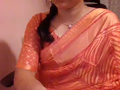 Pinky 4 online show from February 3, 2025, 5:35 pm