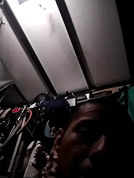 BIG-CkD F online show from December 1, 2025, 1:49 pm