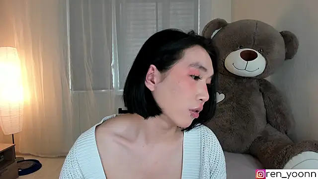 Snapshot of Ren_yoon chatting on March 28, 2026, 1:43 pm Ren yoon online show from March 28, 2026, 1:43 pm