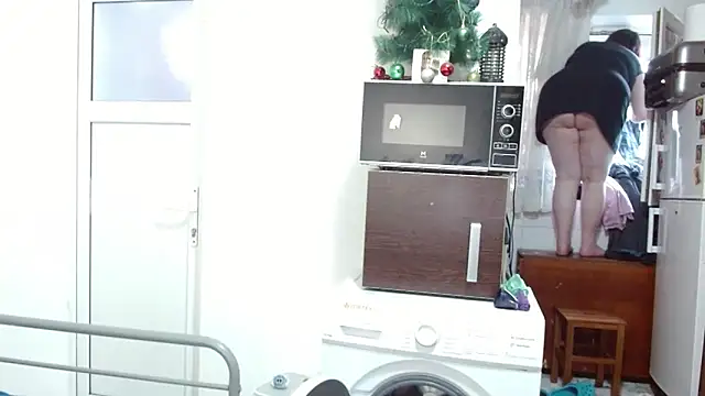 Snapshot of RidemerafSuzana chatting on October 24, 2025, 9:38 am RidemerafSuzana online show from October 24, 2025, 9:38 am