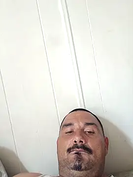 Snapshot of Abe16 chatting on September 30, 2025, 7:41 pm Abe16 online show from September 30, 2025, 7:41 pm