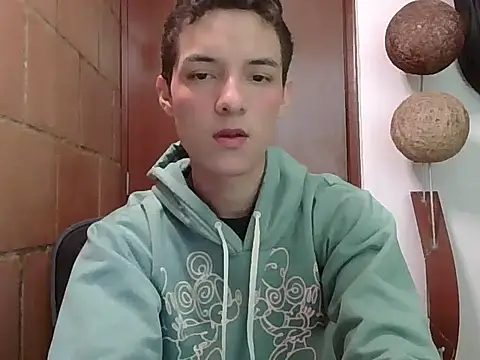 Snapshot of andys_26 chatting on April 12, 2026, 7:30 pm andys 26 online show from April 12, 2026, 7:30 pm