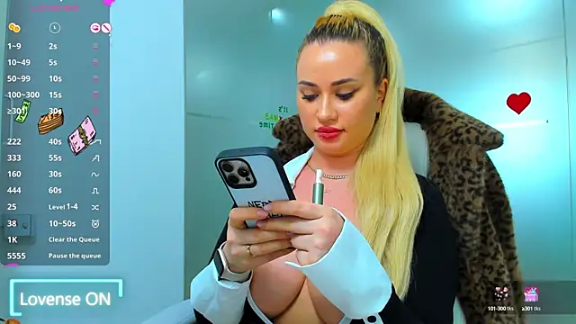 sassy madeline online show from January 6, 2025, 9:52 am