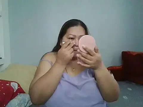 Snapshot of hornyKENDAH chatting on September 25, 2025, 4:49 am hornyKENDAH online show from September 25, 2025, 4:49 am