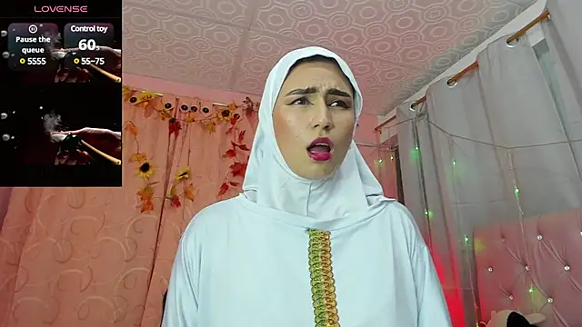 Snapshot of DarshaKhemu chatting on February 7, 2025, 11:55 pm DarshaKhemu online show from February 7, 2025, 11:55 pm