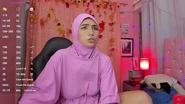 Snapshot of DarshaKhemu chatting on March 13, 2025, 12:05 am DarshaKhemu online show from March 13, 2025, 12:05 am