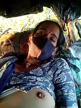 Mohni Das online show from October 2, 2025, 12:12 pm