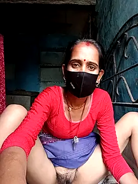 Snapshot of Mohni_Das chatting on May 8, 2026, 5:46 am Mohni Das online show from May 8, 2026, 5:46 am