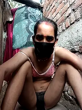Mohni Das online show from July 14, 2026, 2:27 am