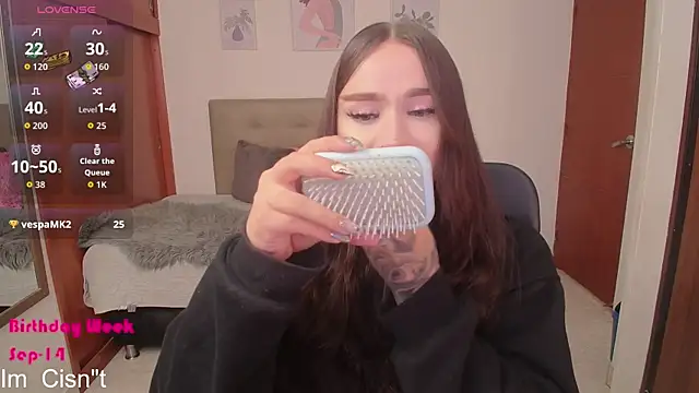 Snapshot of Miley_Baker chatting on September 25, 2025, 2:10 pm Miley Baker online show from September 25, 2025, 2:10 pm