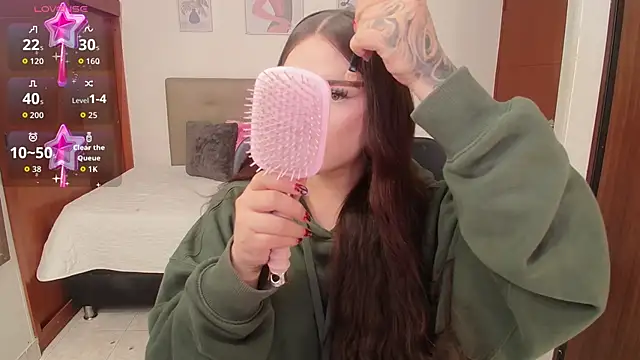 Snapshot of Miley_Baker chatting on November 4, 2025, 2:38 pm Miley Baker online show from November 4, 2025, 2:38 pm