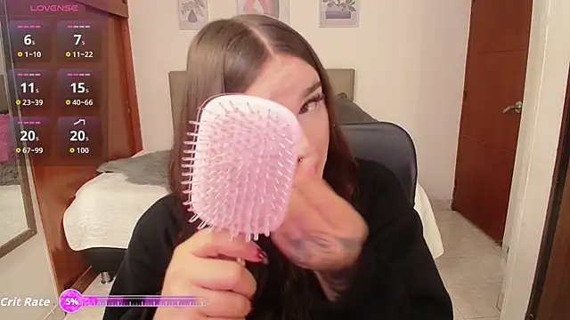 Snapshot of Miley_Baker chatting on November 12, 2025, 1:44 pm Miley Baker online show from November 12, 2025, 1:44 pm