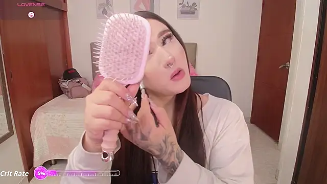 Snapshot of Miley_Baker chatting on November 29, 2025, 3:37 pm Miley Baker online show from November 29, 2025, 3:37 pm