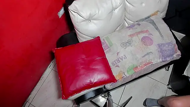 Blow2job-Lat online show from February 16, 2026, 11:17 am