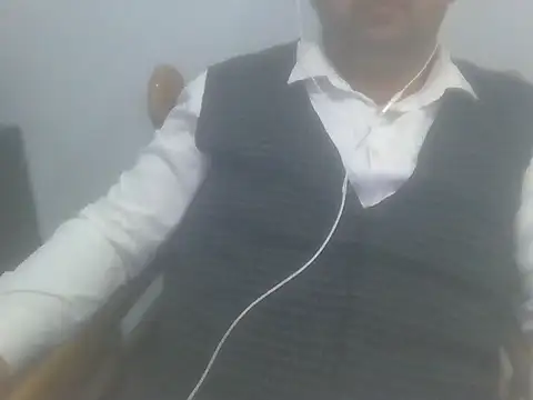 Snapshot of baygizemliadam chatting on November 26, 2025, 8:21 pm baygizemliadam online show from November 26, 2025, 8:21 pm