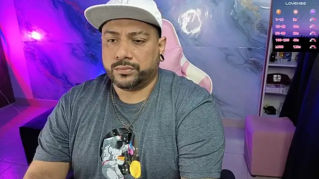 Snapshot of jacoob_woods chatting on April 28, 2026, 1:15 am jacoob woods online show from April 28, 2026, 1:15 am