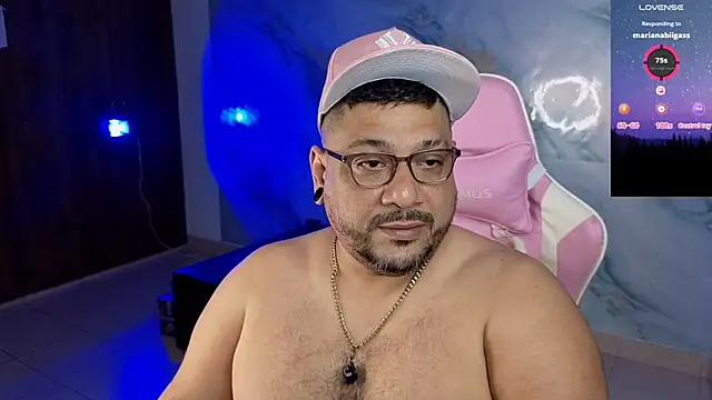 Snapshot of jacoob_woods chatting on May 25, 2026, 12:11 pm jacoob woods online show from May 25, 2026, 12:11 pm