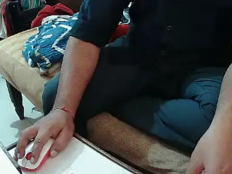 Snapshot of FUN4TIPS chatting on January 9, 2025, 8:03 am FUN4TIPS online show from January 9, 2025, 8:03 am