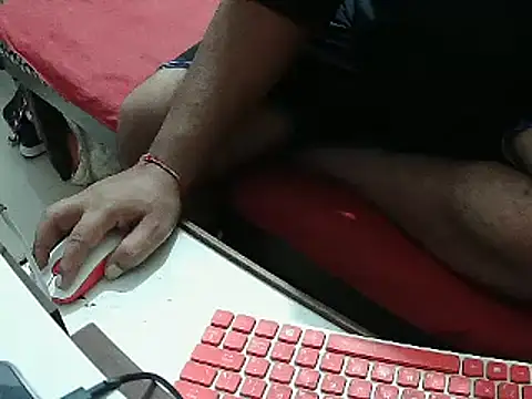 Snapshot of FUN4TIPS chatting on January 24, 2025, 3:00 am FUN4TIPS online show from January 24, 2025, 3:00 am