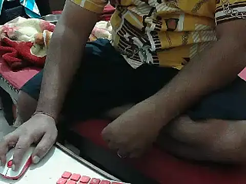 Snapshot of FUN4TIPS chatting on January 30, 2025, 3:55 am FUN4TIPS online show from January 30, 2025, 3:55 am