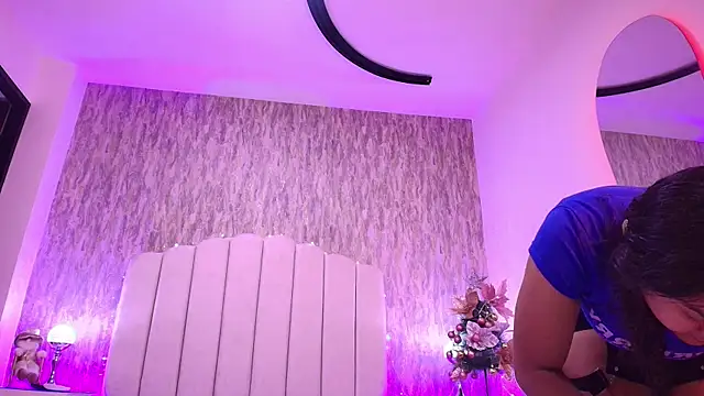 Snapshot of lay_navas chatting on November 24, 2025, 7:13 pm lay navas online show from November 24, 2025, 7:13 pm