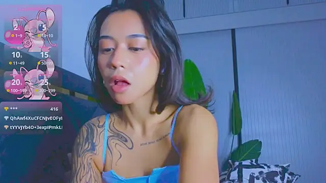 Mia Tin online show from September 23, 2025, 12:41 pm