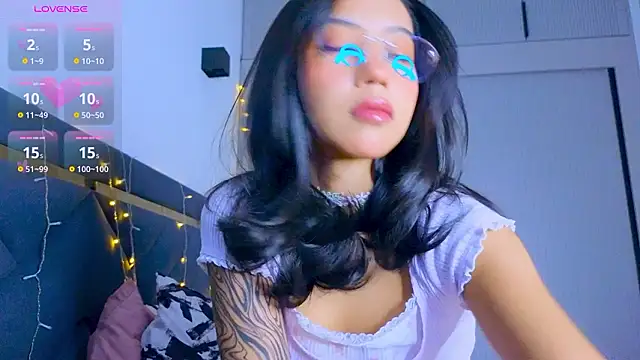 Mia Tin online show from January 9, 2026, 11:35 am