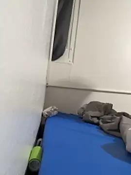 kingdennis6666 online show from February 10, 2026, 7:01 am