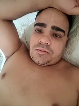 Snapshot of Nosrednaej chatting on March 20, 2026, 3:39 pm Nosrednaej online show from March 20, 2026, 3:39 pm