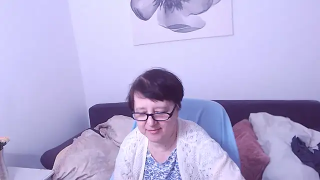 Snapshot of ChristaRose chatting on March 8, 2026, 2:10 pm ChristaRose online show from March 8, 2026, 2:10 pm