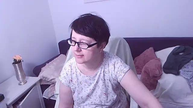 Snapshot of ChristaRose chatting on April 24, 2026, 6:54 pm ChristaRose online show from April 24, 2026, 6:54 pm