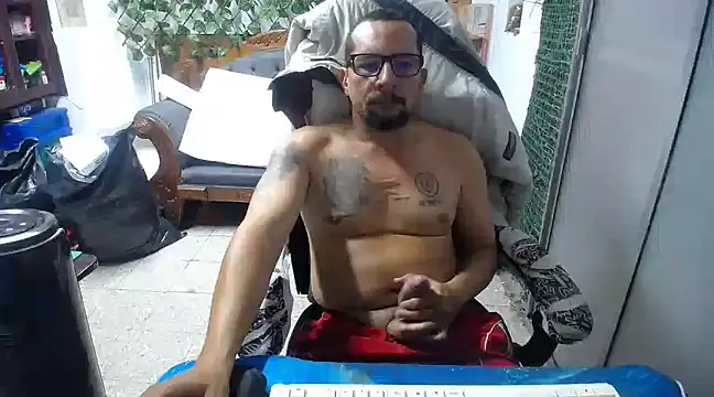 Snapshot of alexam_gal@xh chatting on February 18, 2025, 9:09 pm alexam galxh online show from February 18, 2025, 9:09 pm