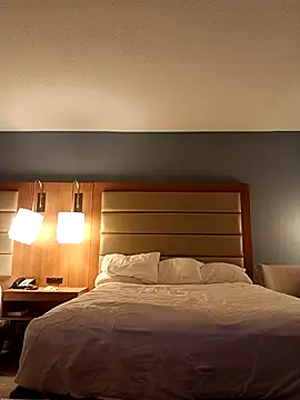 LittleblondeTS online show from November 9, 2025, 5:17 am