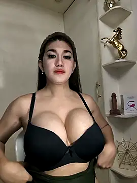 SexyFatHugeCock online show from February 6, 2026, 10:07 am