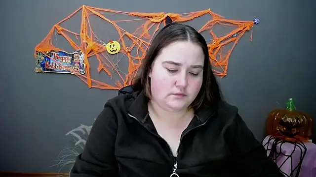 XX Daniella XX online show from October 28, 2025, 7:23 am