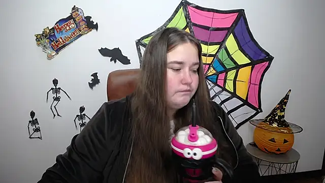 XX Daniella XX online show from October 29, 2025, 7:21 am